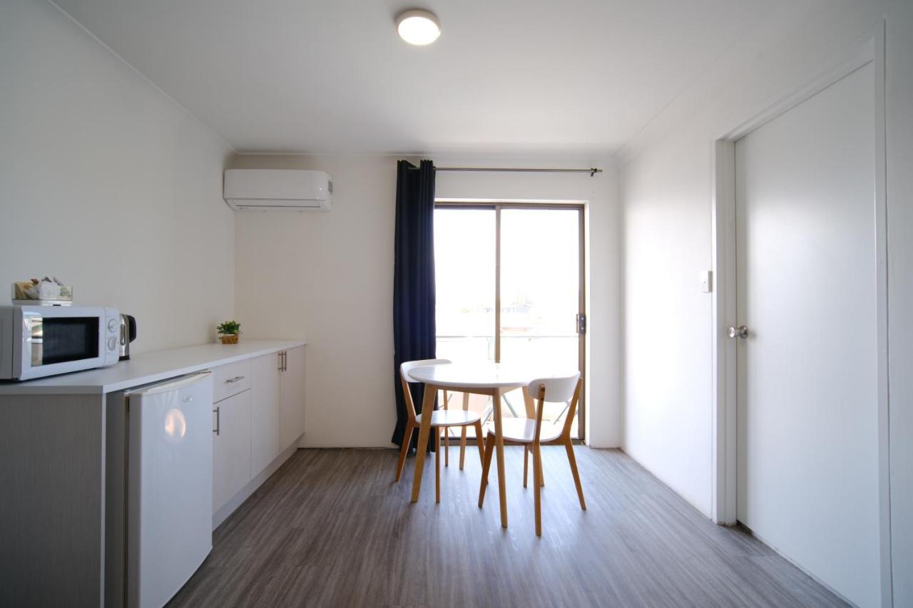 Lakeside Inn Wollongong Primbee Luaran gambar