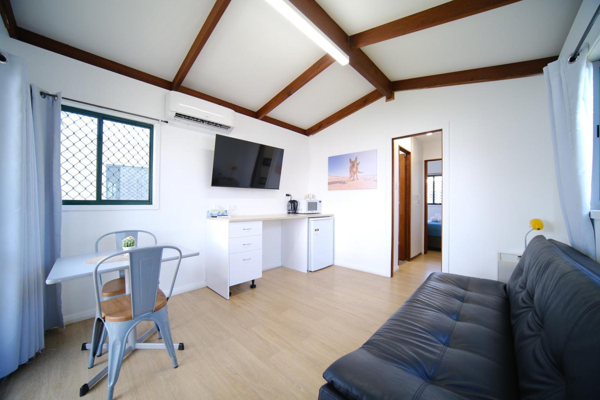 Lakeside Inn Wollongong Primbee Luaran gambar