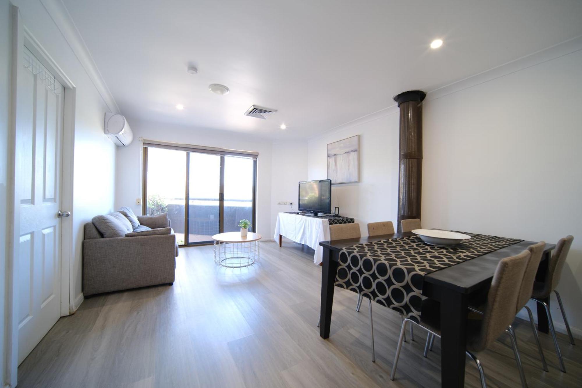 Lakeside Inn Wollongong Primbee Luaran gambar