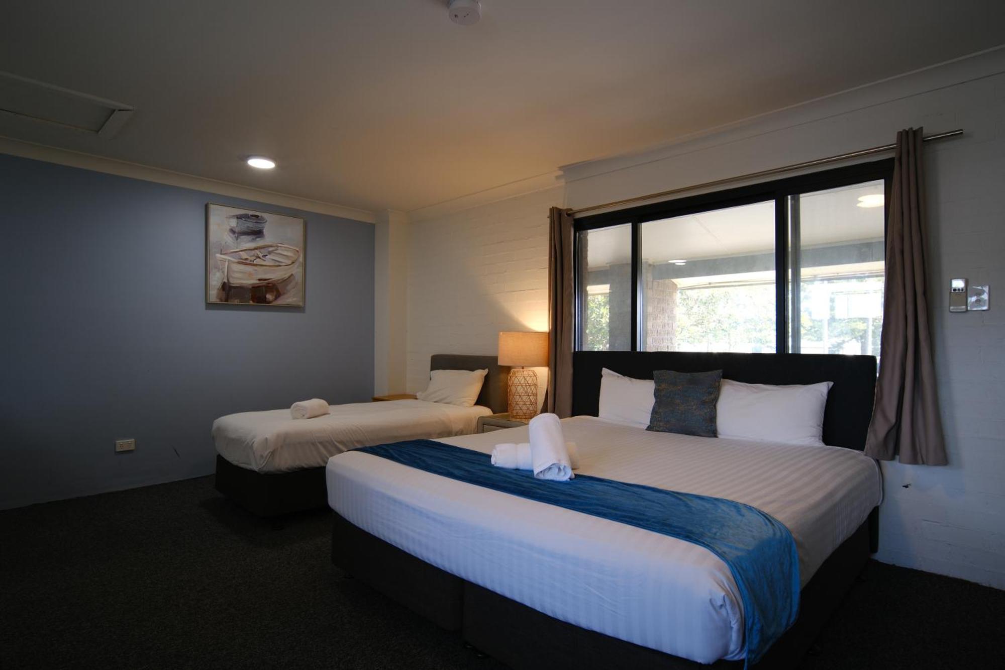 Lakeside Inn Wollongong Primbee Luaran gambar